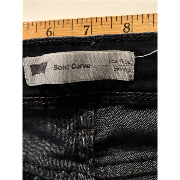 Levi’s 28x30 Black Denim Bold Curve Skinny Low Rise Bootcut Travel Jeans - Picture 11 of 16